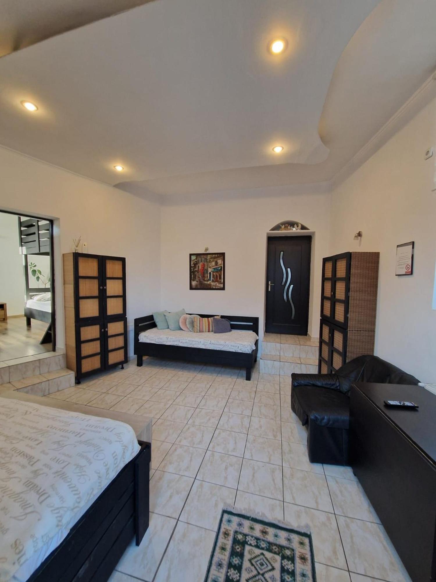 Apartament Corana Oradea Exteriér fotografie